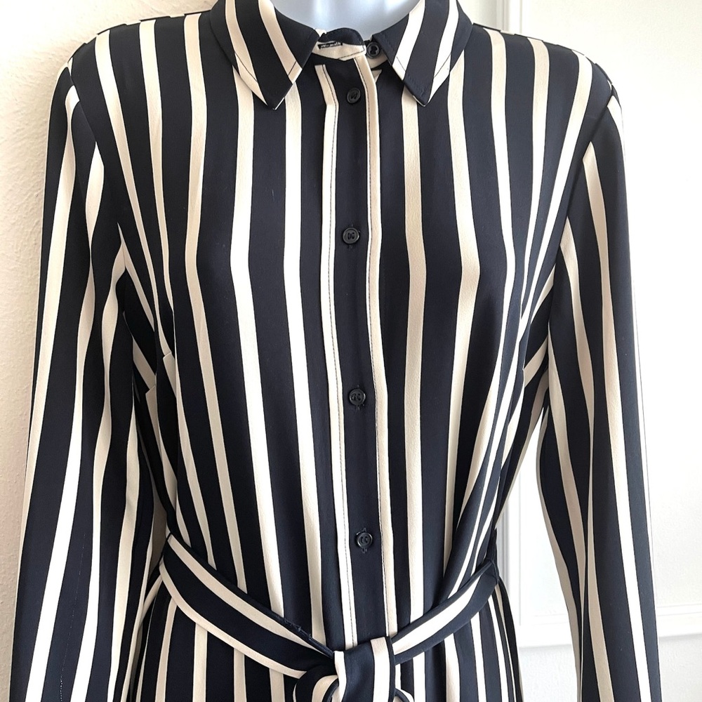 H&M Black and White Striped Long Sleeve Dress